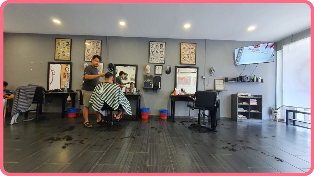 the resident & co barbershop manjung